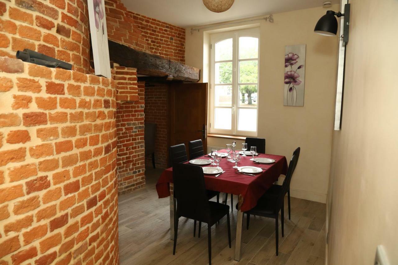Maison De L'horloge Ferienhaus Courcelles-sous-Moyencourt